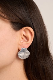 Heliophilia Silver Pendientes de Plata con Acabado de Laca Plateado